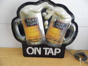 lot 57 image: Bug Light Lit Sign