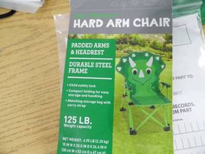 lot 92 image: New Kids Chair