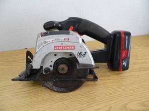 lot 95 image: Craftsman Ion Circular Saw