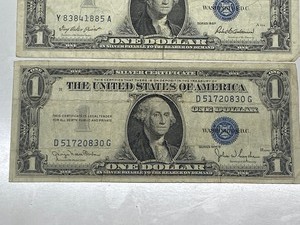 lot 3 image: (3) $1 Silver Certificates