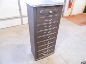 lot 41 image: Small DresserLingerie Dresser