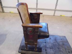 lot 43 image: Antique Theater Seat