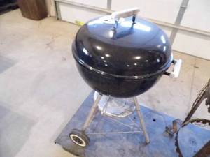 lot 46 image: Weber Grill