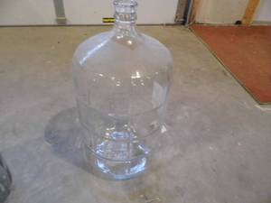 lot 51 image: Glass Water Jug