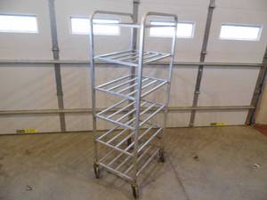 lot 63 image: Rack