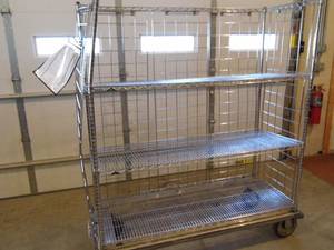 lot 68 image: Rolling Rack