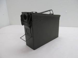 lot 14 image: ammo box