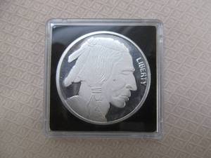 lot 89 image: commemorative .999 silver coin