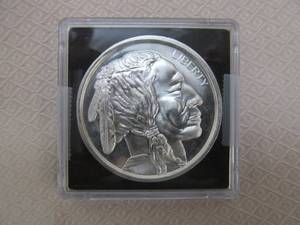 lot 114 image: commemorative .999 silver coin