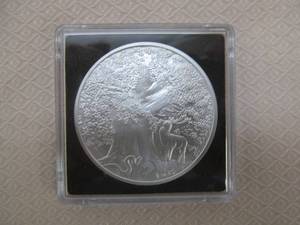 lot 122 image: commemorative .999 silver coin