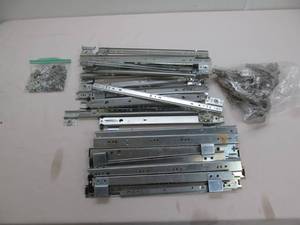 lot 197 image: drawer slides