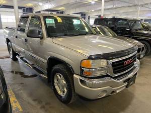 2005 GMC Sierra SLE Crew Cab 4x4