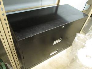 lot 119 image: Black Metal 2 Drawer File Cabinet ...