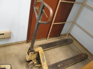 lot 120 image: Pallet Jack See Photos...