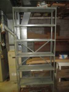 lot 132 image: Metal Shelving Unit...