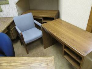 lot 148 image: 3 Desks & 2 Chairs...