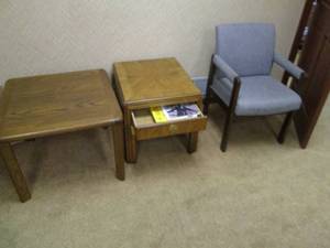 lot 172 image: (2) End Tables & Chair...