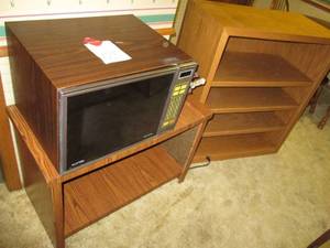 lot 186 image: Bookcase (WoodSturdy) Litton Micro...