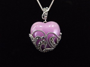lot 9 image: .925 Sterling Silver Art Nouveau Amethyst Heart Pendant Necklace