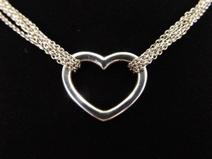 lot 31 image: .925 Sterling Silver Heart Pendant Necklace