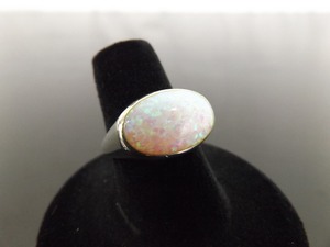 lot 56 image: .925 Sterling Silver Opal Cabochon Ring Size 7