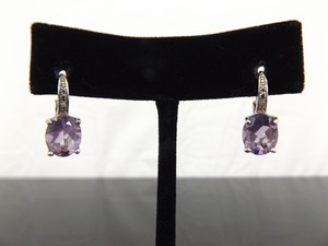 lot 84 image: .925 Sterling Silver Faceted Amethyst Crystal Hook Latch Earrings