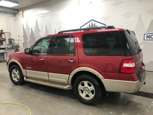 lot 3 image: 2007 Ford Expedition Eddie Baur 4x4 -No Reserve-