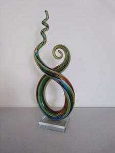 lot 33 image: Abstract Glass Sculpture