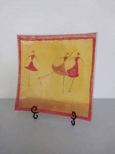lot 37 image: Decorative Square Glass Plate with Stand