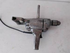 lot 193 image: 12 Hammer Drill
