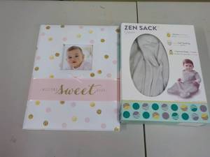 lot 21 image: Zen Sack and Sweet Baby Book...