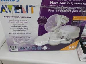 lot 64 image: Philips advent Single Electric Brea...