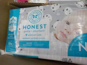 lot 78 image: Case of 128 Honest up to 10 lbs. Di...