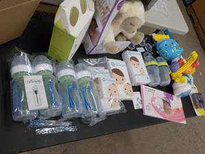 lot 89 image: Baby Lot- some damage...