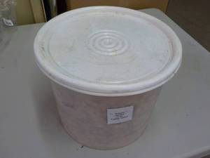 lot 98 image: 15 lb. Pail of Lighted Salted Peanu...