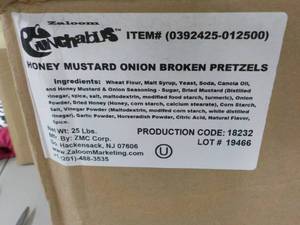 lot 118 image: 25 lb. Box of Honey Mustard Onion B...