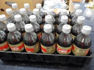 lot 178 image: Case of 24 - 20 oz. Bottles of Caff...