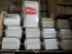 lot 180 image: Case of Auto Craft 9-10 Wool Bonn...