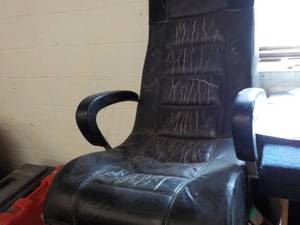 lot 234 image: Game Chair...