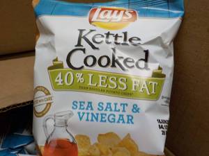 lot 389 image: Case of 64 1.375 oz Bags Lays Kettl...