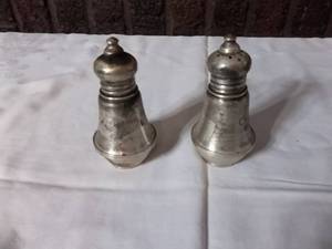 lot 9 image: Sterling Silver Salt & Pepper Shakers