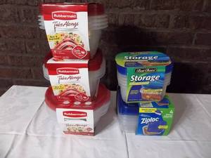 lot 19 image: Storage Containers