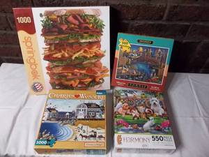 lot 23 image: Jigsaw Puzzles