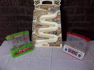lot 27 image: Kids Toys