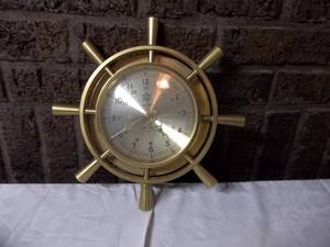 lot 31 image: Brassom Ship Clock (Works)