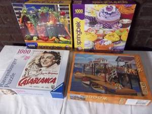 lot 46 image: Jigsaw Puzzles