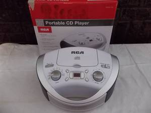 lot 65 image: CD Player