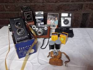 lot 74 image: Cameras & Film