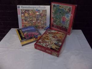 lot 79 image: Jigsaw Puzzles New In Box