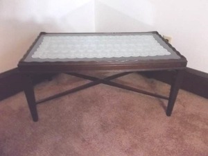 lot 89 image: Glass Top Coffee Table 36x20x17 Tall